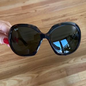 Ray-Ban Jackie Ohh II Sunglasses